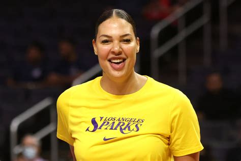 Video of Liz Cambage fight with Nigerian players emerges